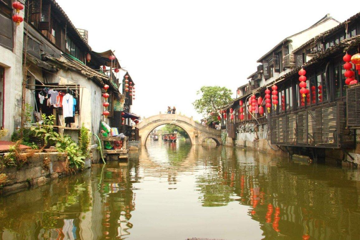 金融监管总局:有效防范化解重大风险 优化房地产金融监管政策